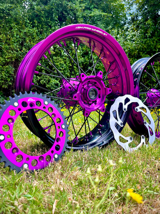 Llantas Supermotard bicolor morada/negro + accesorios
