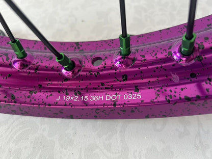 Llantas Supermotard con pintura Salpicada