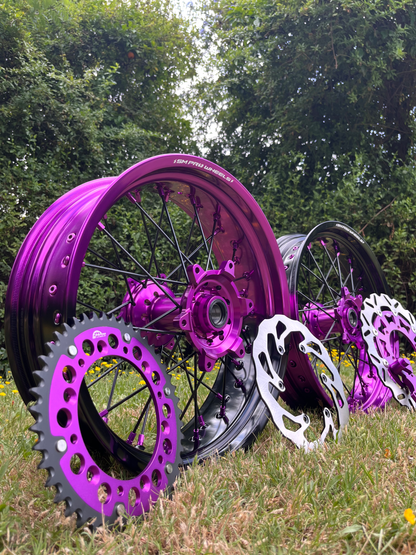 Personaliza tu de Kit de llantas Supermotard sin accesorios