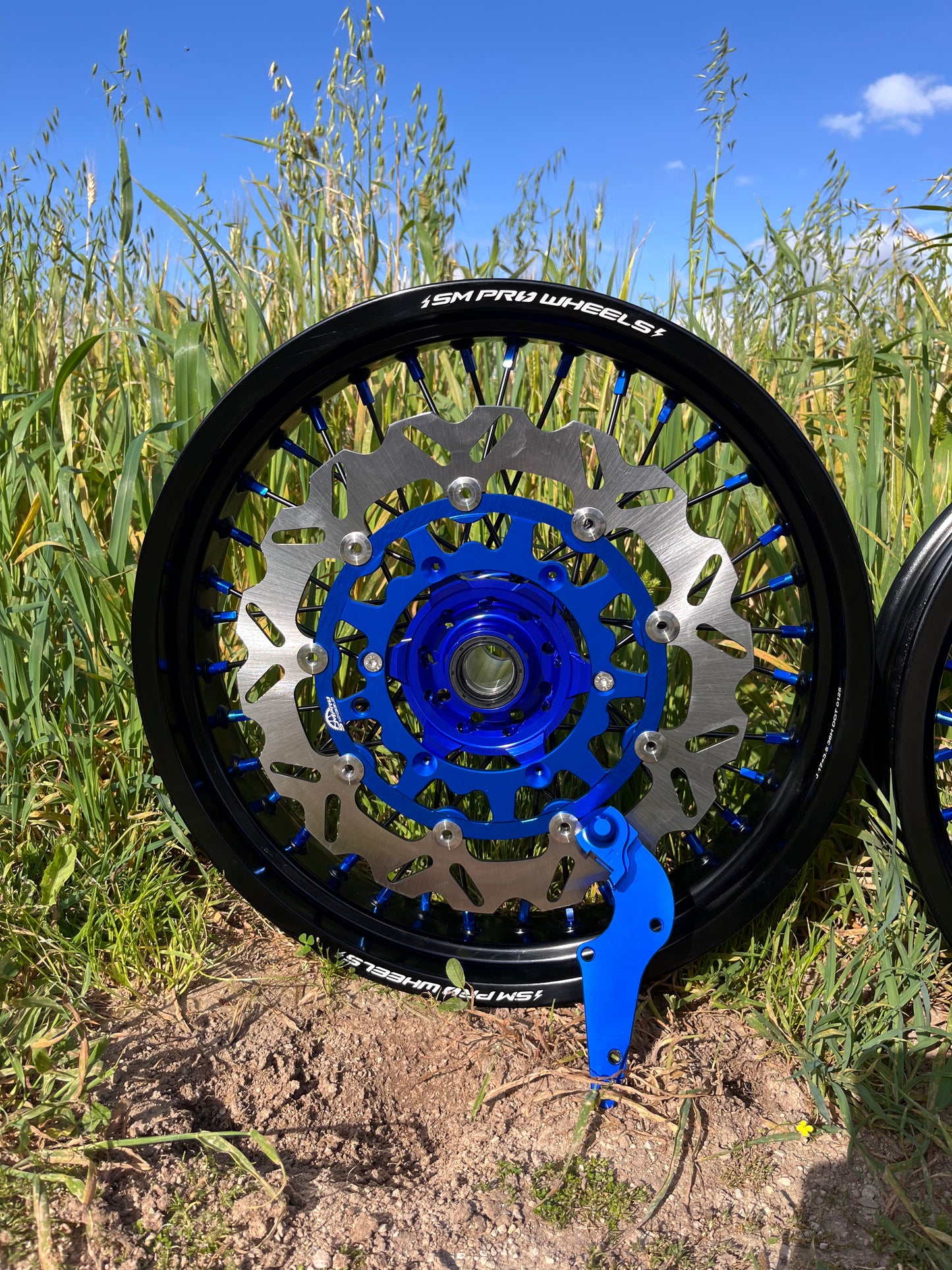 Llantas Supermotard bicolor azul/negro + accesorios