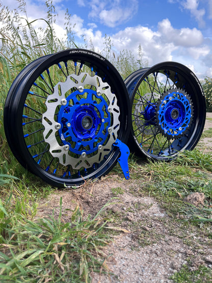 Llantas Supermotard bicolor azul/negro + accesorios