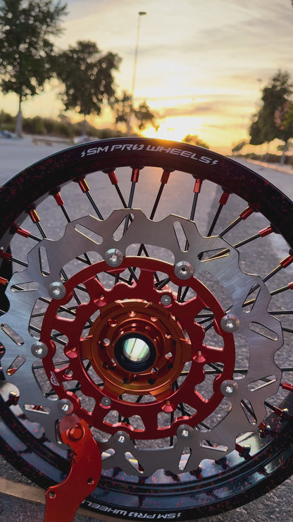 Llantas Supermotard con pintura Salpicada